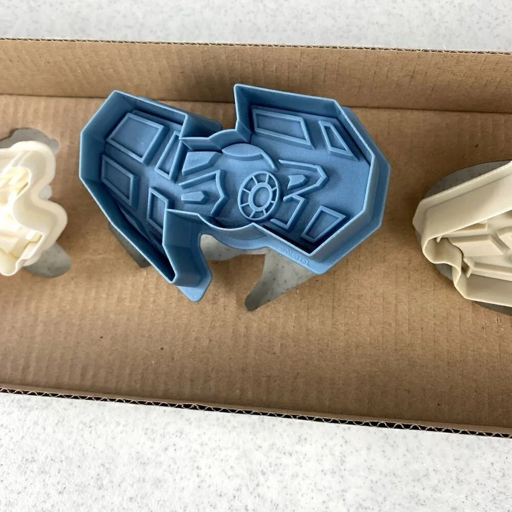 Williams Sonoma Star Wars Cookie Cutters set of 4
